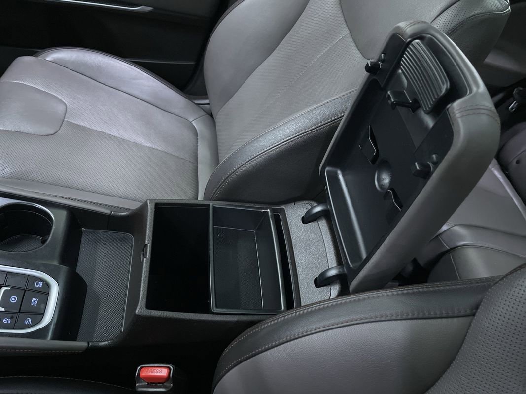 Used 2019 Hyundai Santa Fe AWD image 25