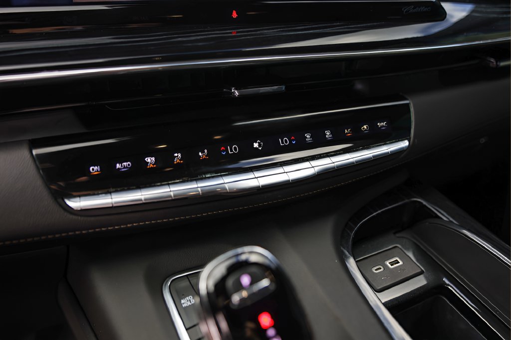 Used 2023 Cadillac Escalade Sport w/ Touring Package AWD/4WD image 18