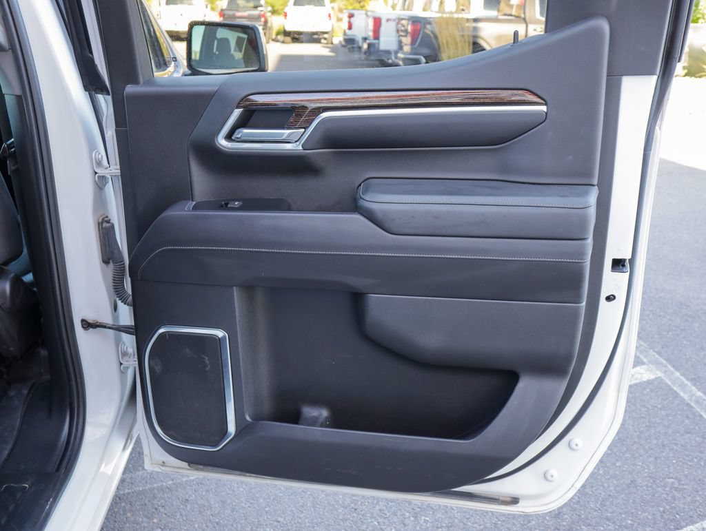 Used 2022 GMC Sierra 1500 SLE AWD/4WD image 29