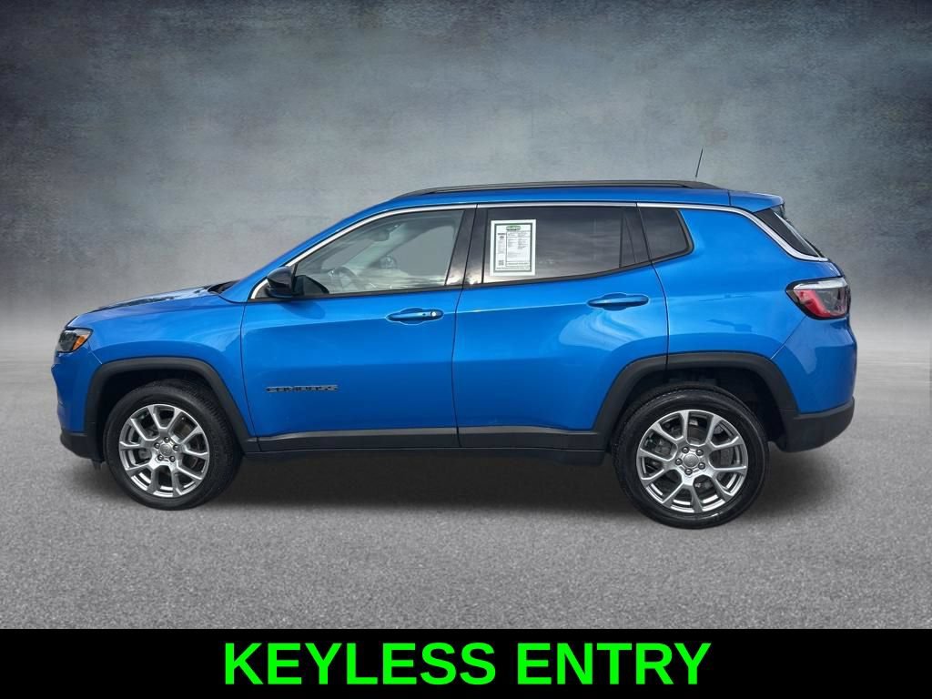 Certified 2022 Jeep Compass Latitude AWD/4WD image 8