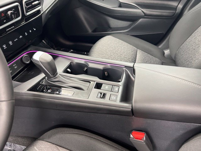 Used 2026 Nissan Sentra SV w/ SV Convenience Package FWD image 14