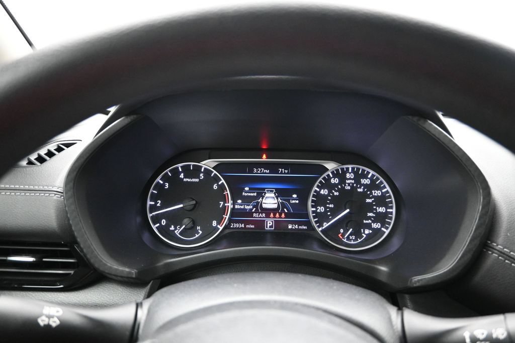 Used 2024 Nissan Sentra SV FWD image 19