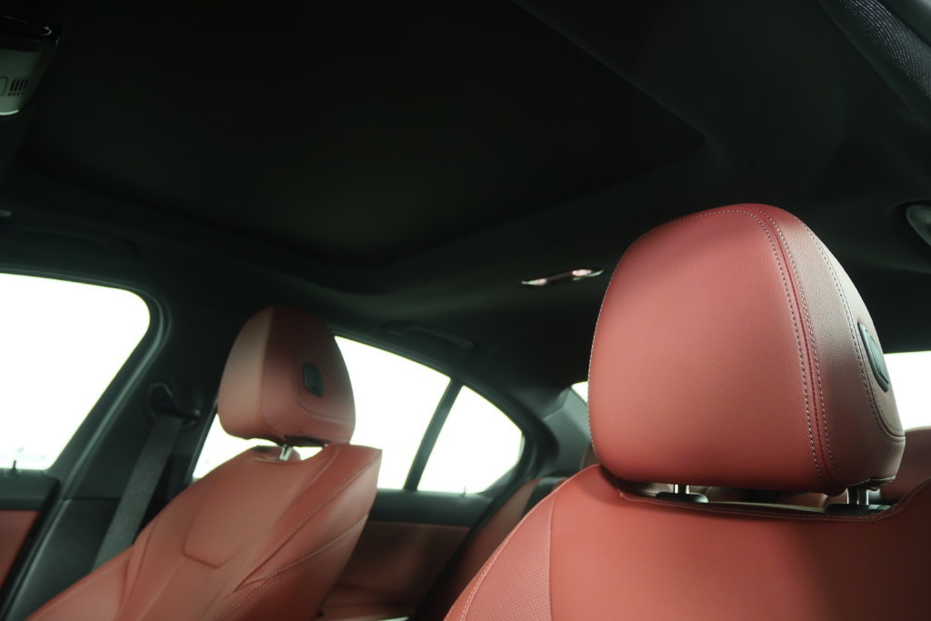 New 2026 BMW 330i Sedan w/ M Sport Package RWD image 12