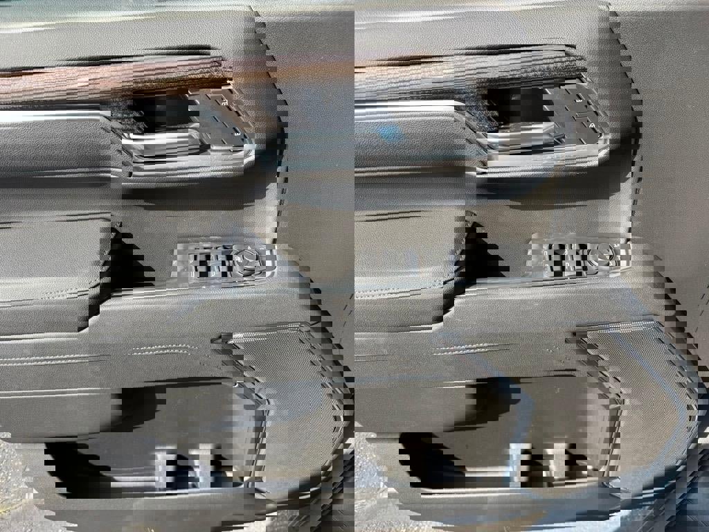 New 2026 Chevrolet Silverado 1500 LT image 9