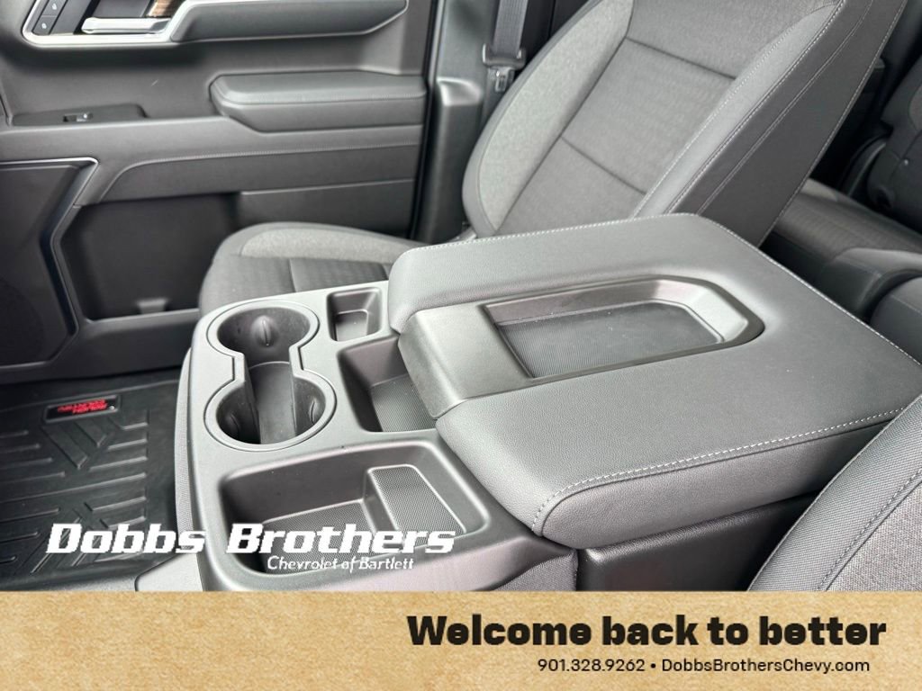 Used 2025 Chevrolet Silverado 1500 LT AWD/4WD image 21