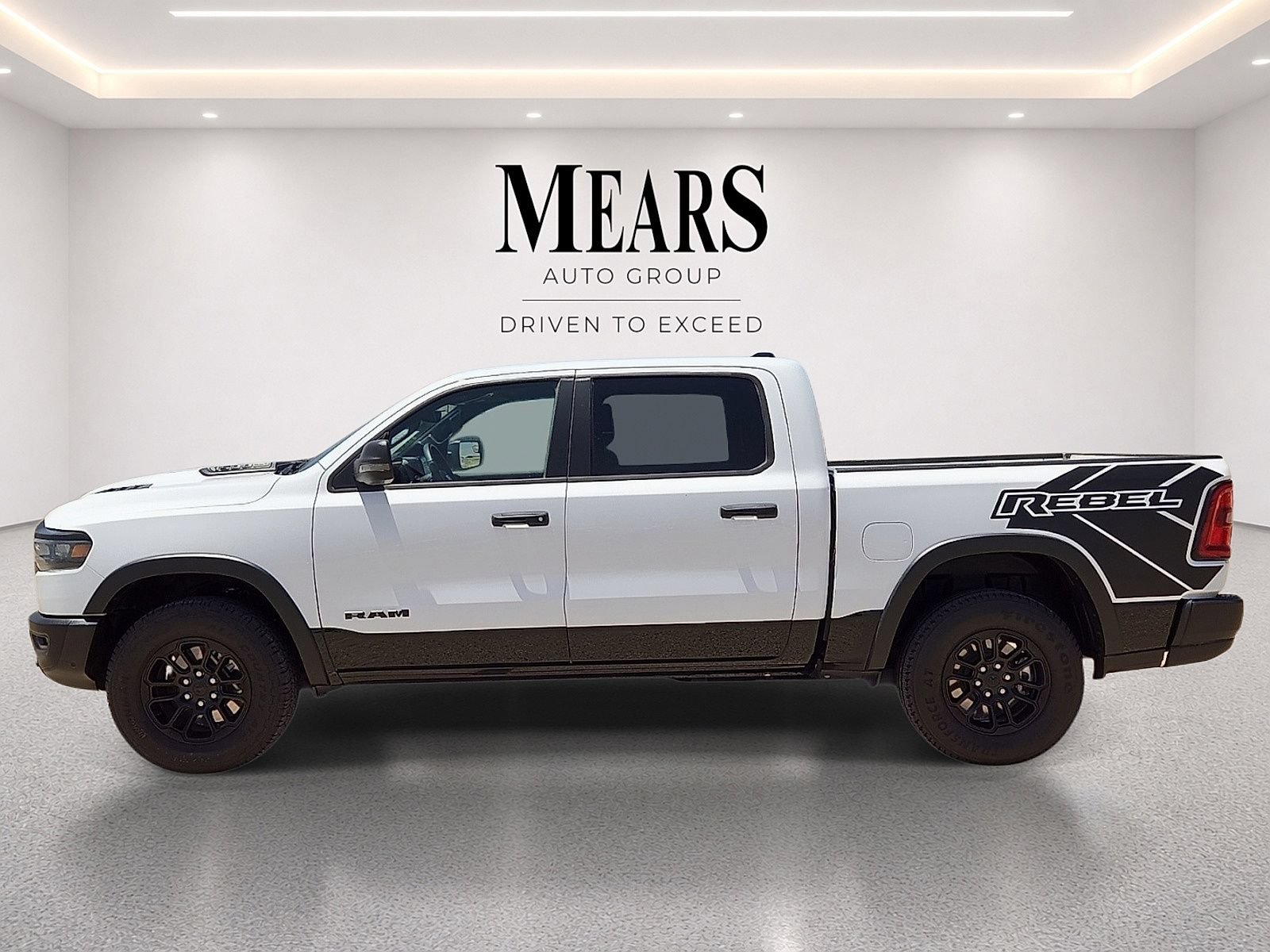 Used 2025 RAM 1500 Rebel w/ Rebel Level 1 Equipment Group AWD/4WD image 2