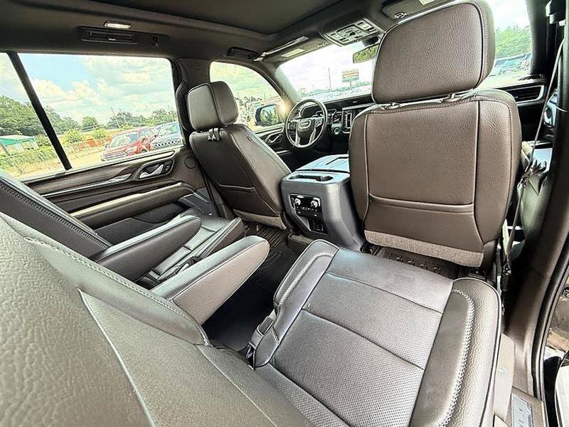 Used 2021 GMC Yukon Denali RWD image 22