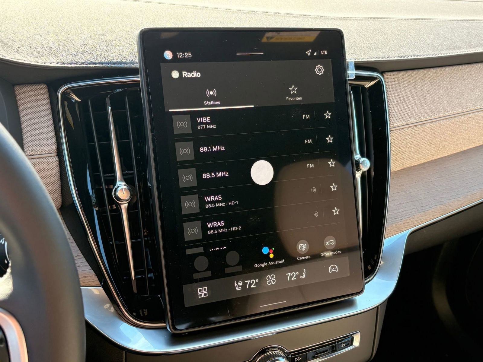 New 2026 Volvo XC90 T8 Plus w/ Protection Package image 29