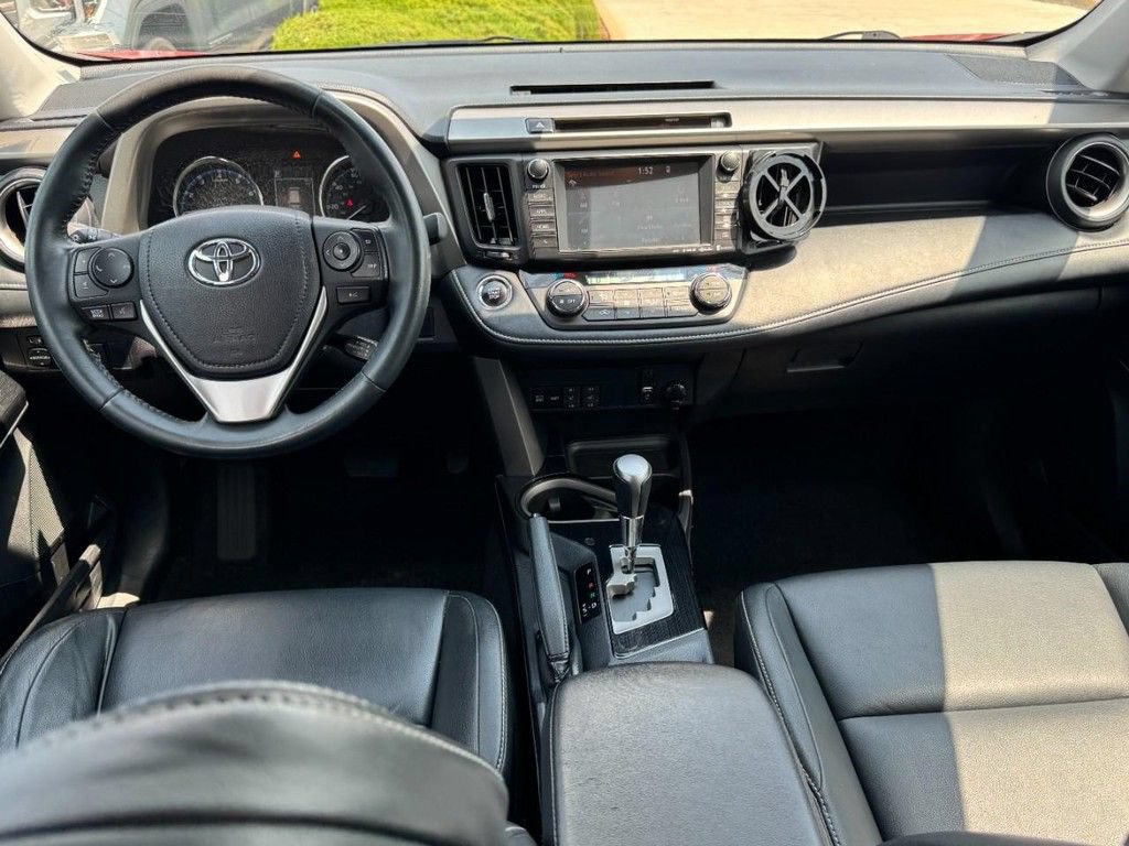 Used 2016 Toyota RAV4 Limited AWD/4WD image 12