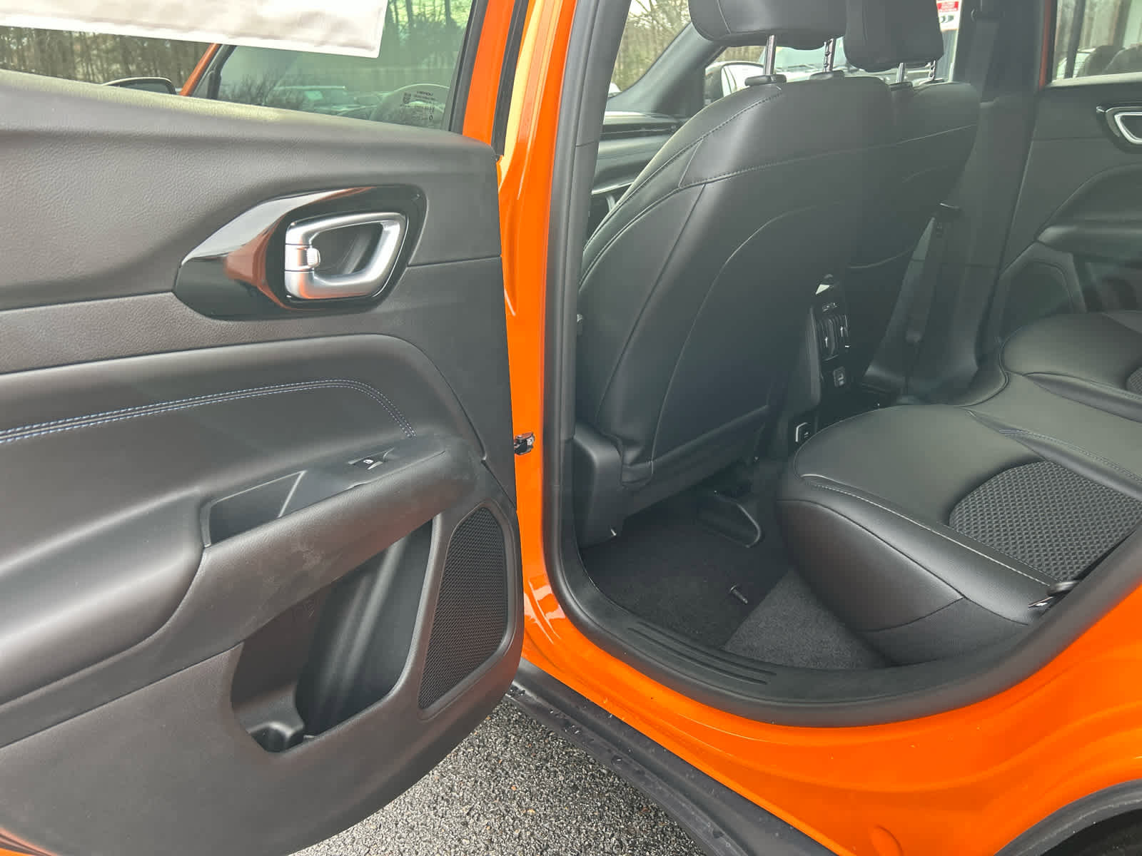 New 2026 Jeep Compass Latitude image 26