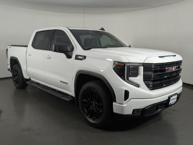 Used 2024 GMC Sierra 1500 Elevation AWD/4WD image 2