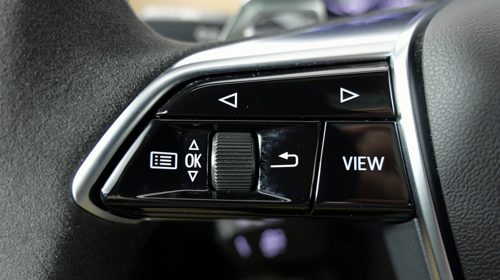 Used 2023 Audi e-tron GT Premium Plus image 47