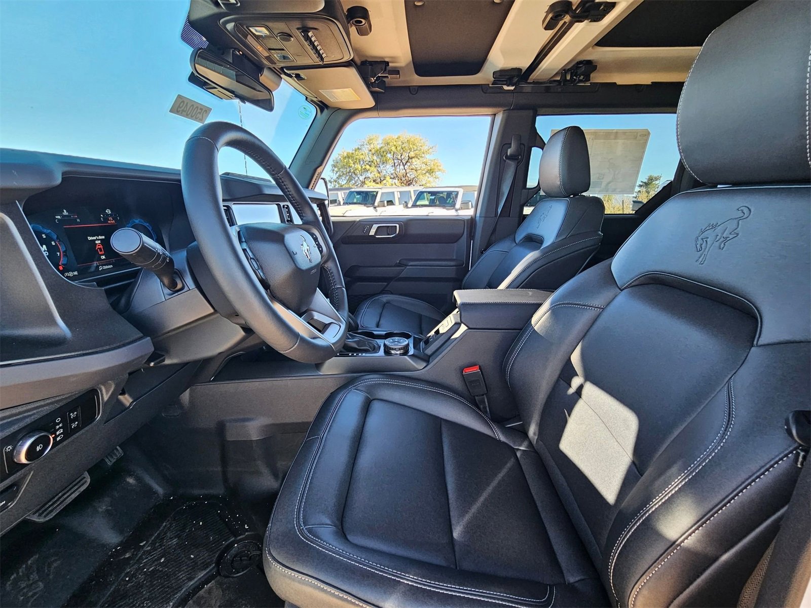 New 2025 Ford Bronco Badlands image 11