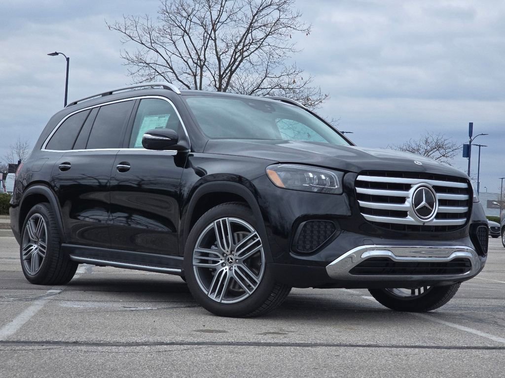New 2026 Mercedes-Benz GLS 450 4MATIC image 2
