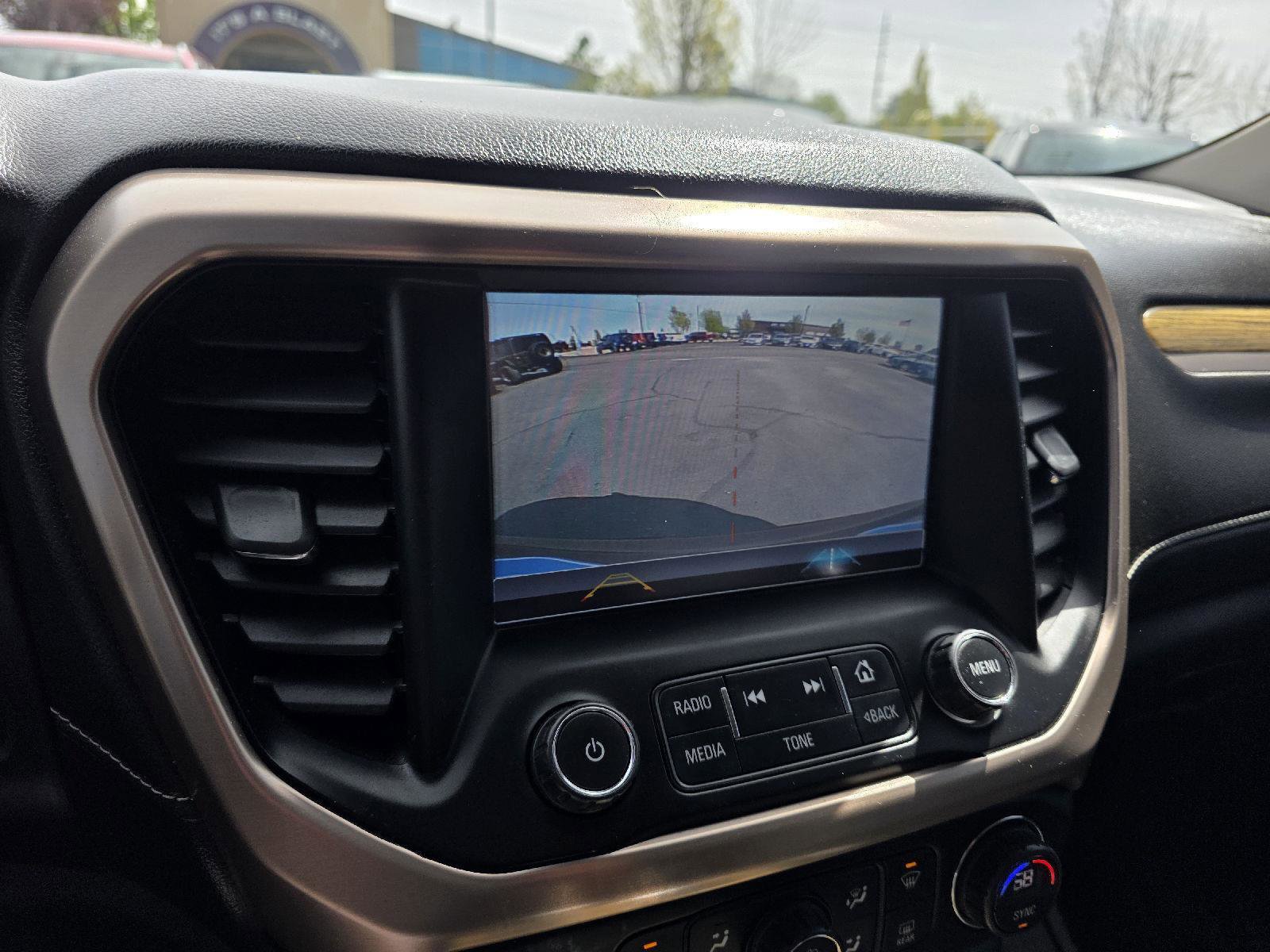 Used 2018 GMC Acadia Denali AWD/4WD image 20
