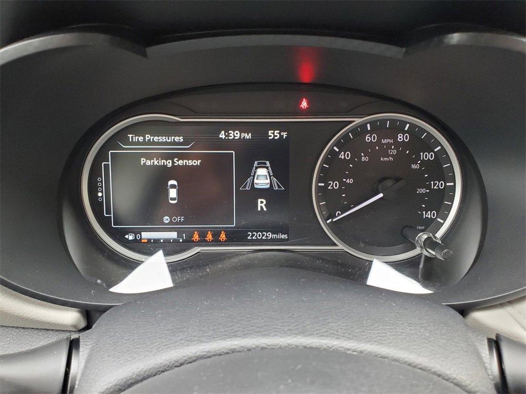 Certified 2022 Nissan Versa SV w/ Trunk Package image 34