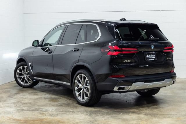Used 2026 BMW X5 xDrive40i w/ Premium Package AWD/4WD image 16