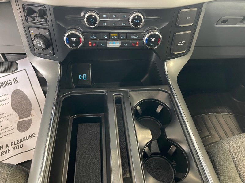 Used 2021 Ford F150 XLT w/ Equipment Group 302A High image 13