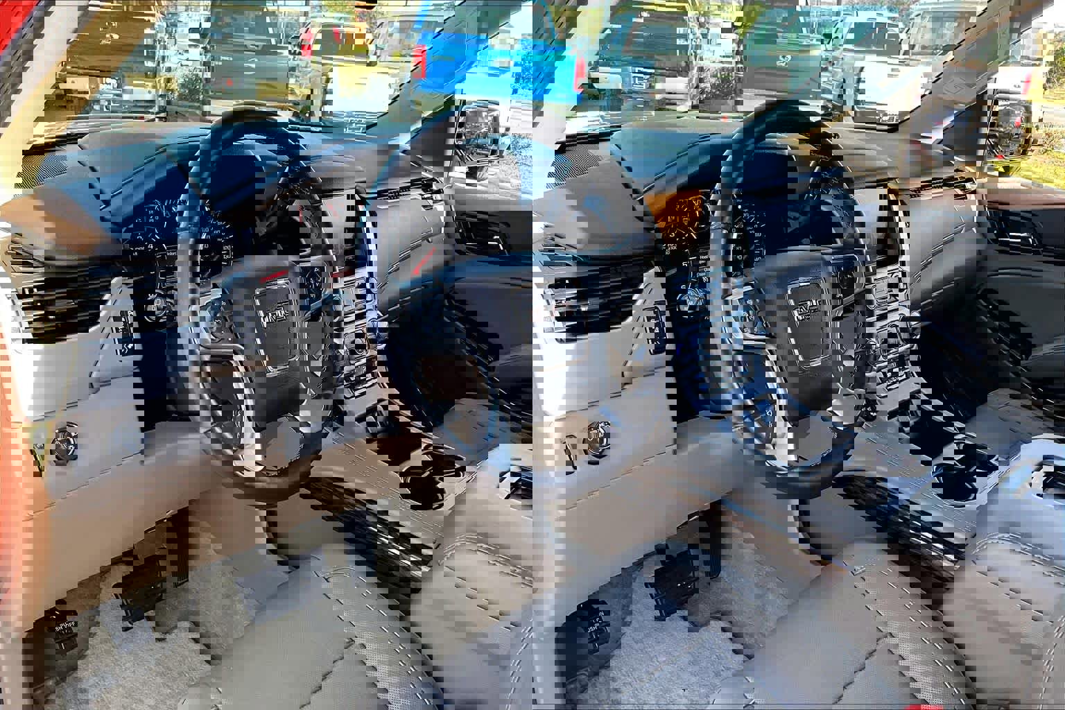 Used 2015 GMC Yukon SLT image 18