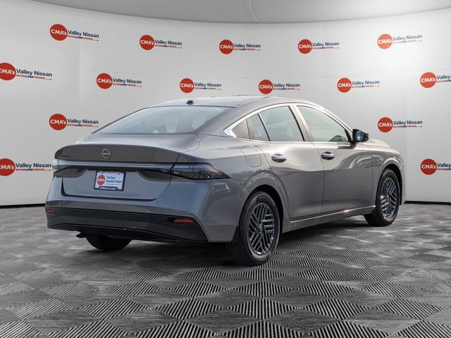 New 2026 Nissan Sentra SV w/ SV Convenience Package FWD image 5