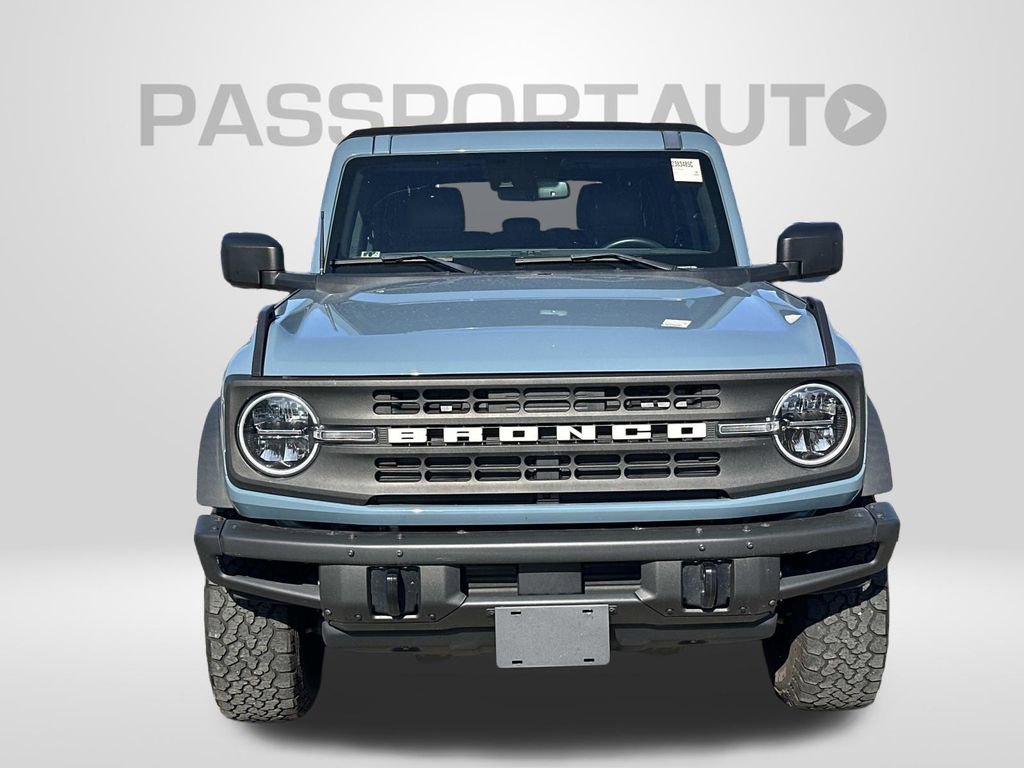 Used 2021 Ford Bronco Black Diamond image 7