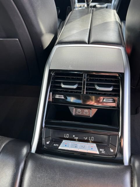 Used 2023 BMW 840i Gran Coupe xDrive AWD/4WD image 32