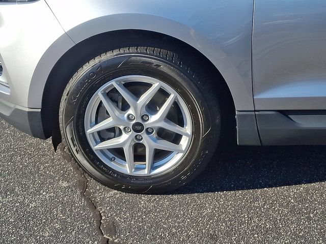 Used 2024 Ford Edge SEL AWD/4WD image 8