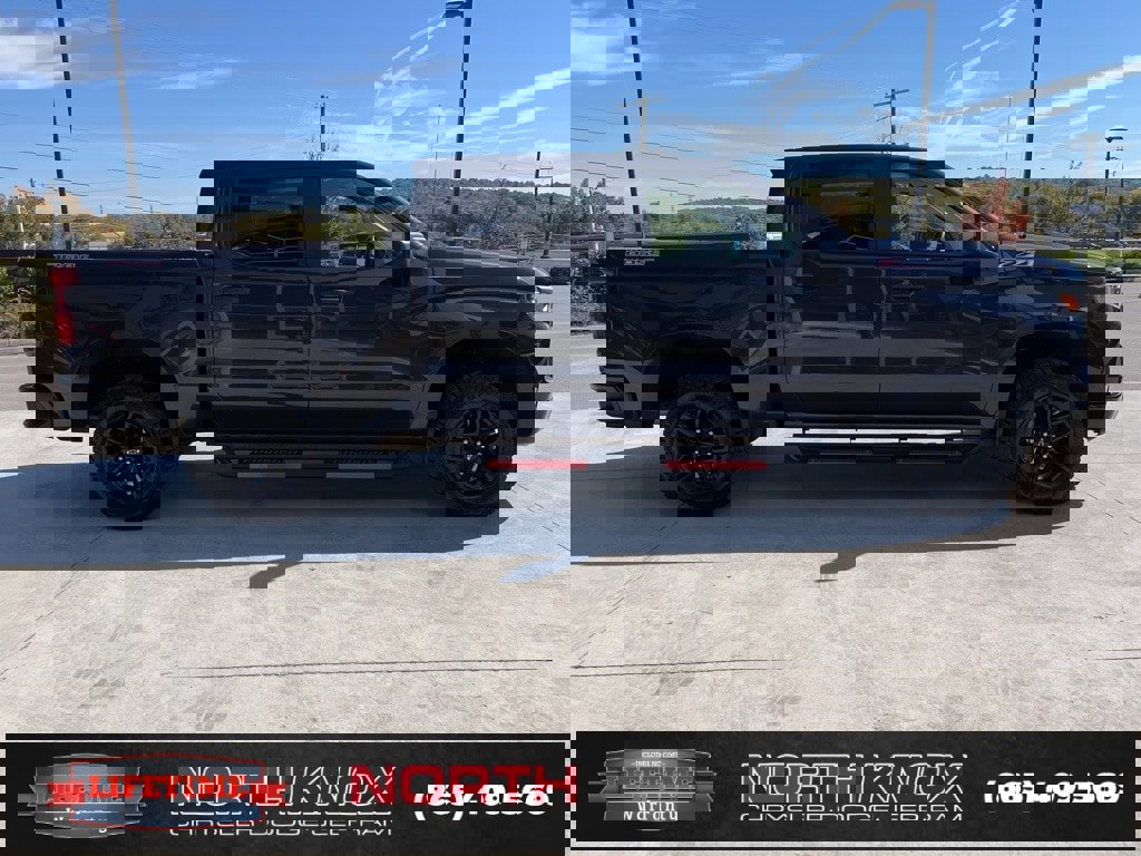 Used 2024 Chevrolet Silverado 1500 Custom Trail Boss image 21