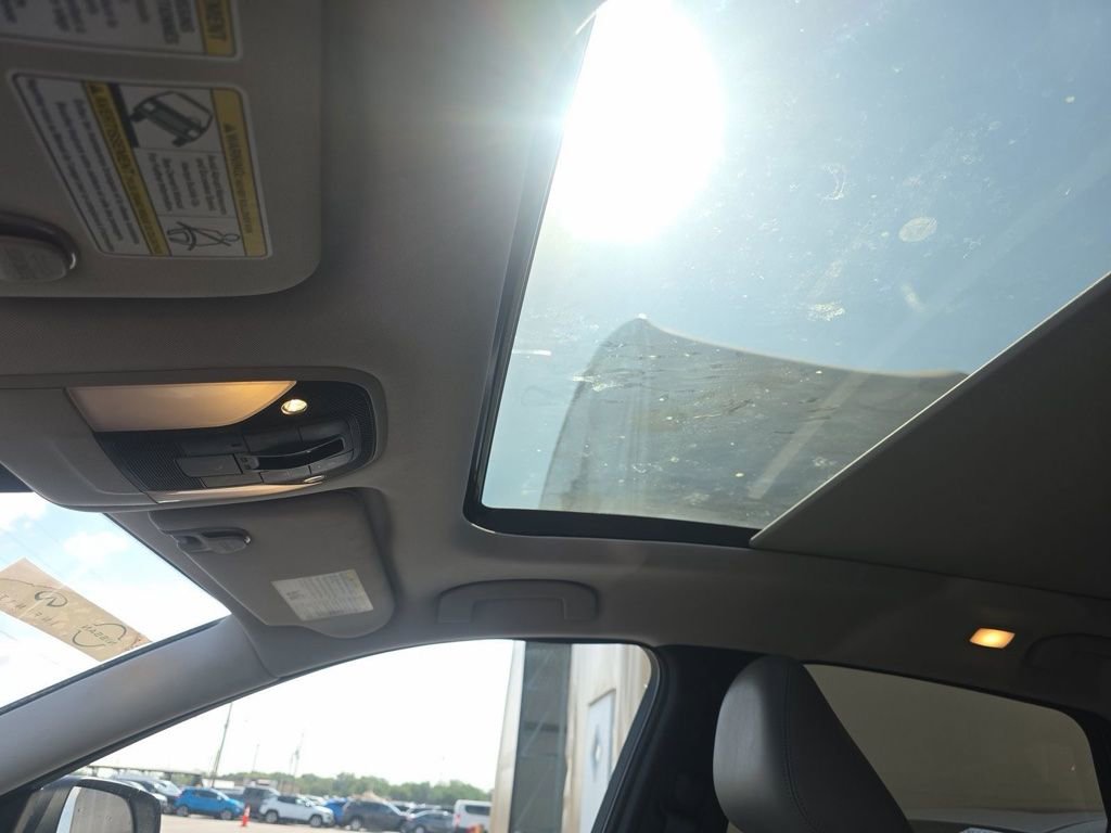 Certified 2023 INFINITI QX50 Luxe FWD image 4