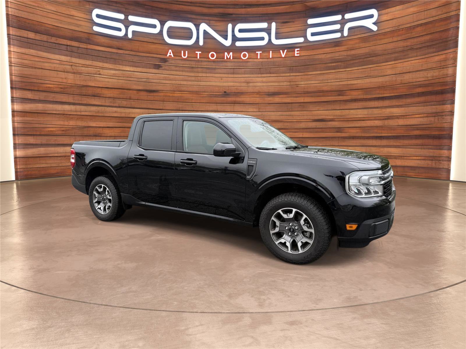 Used 2024 Ford Maverick Lariat w/ 4K Tow Package AWD/4WD image 9