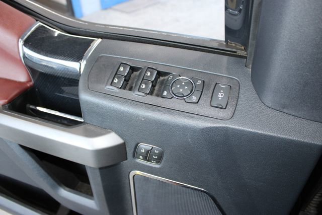 Used 2022 Ford F350 Platinum w/ Tremor Off-Road Package image 25