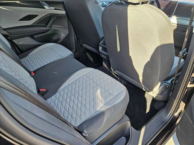 Used 2025 Volkswagen Tiguan S FWD image 17