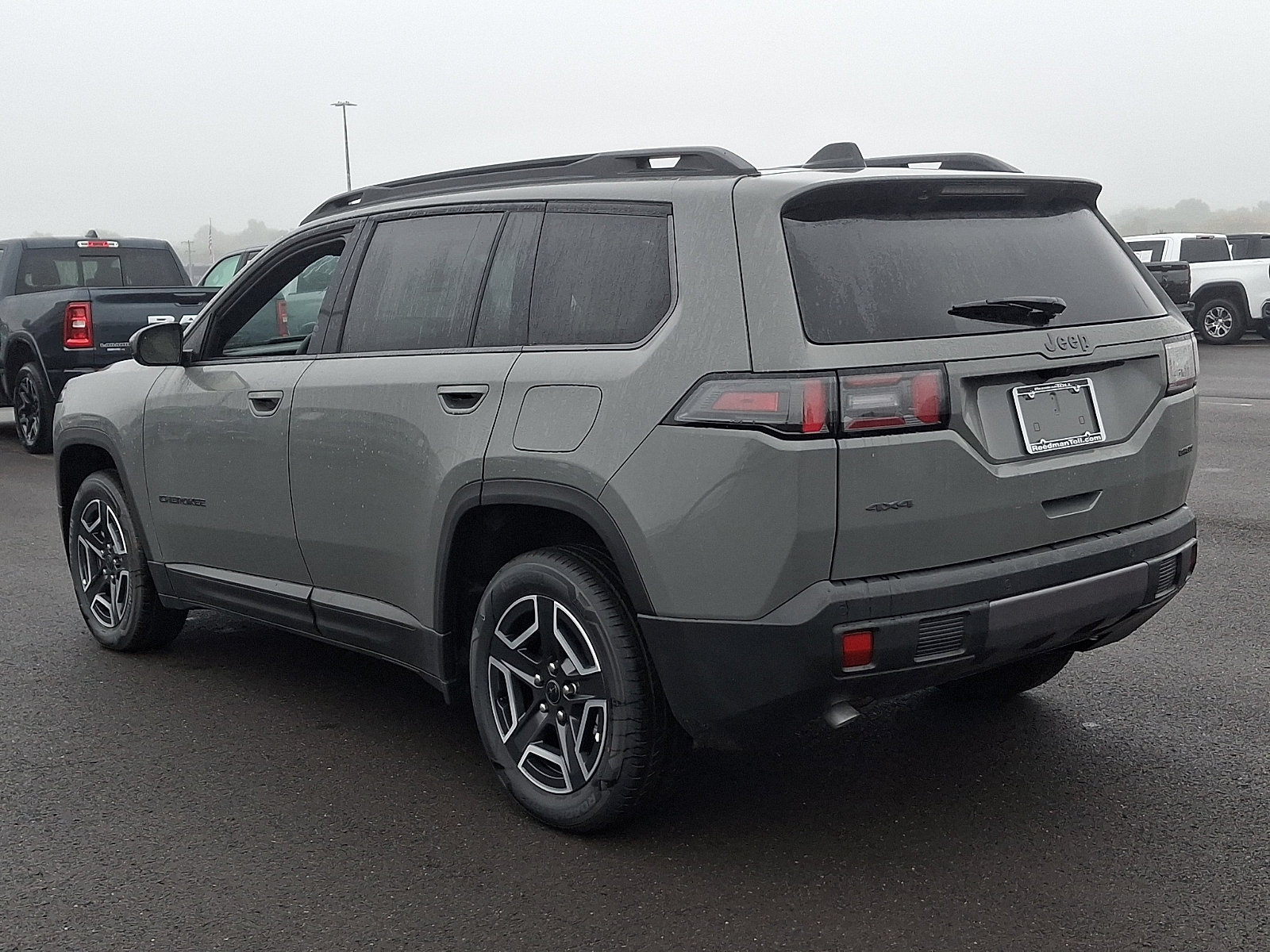 New 2026 Jeep Cherokee Laredo AWD/4WD image 3