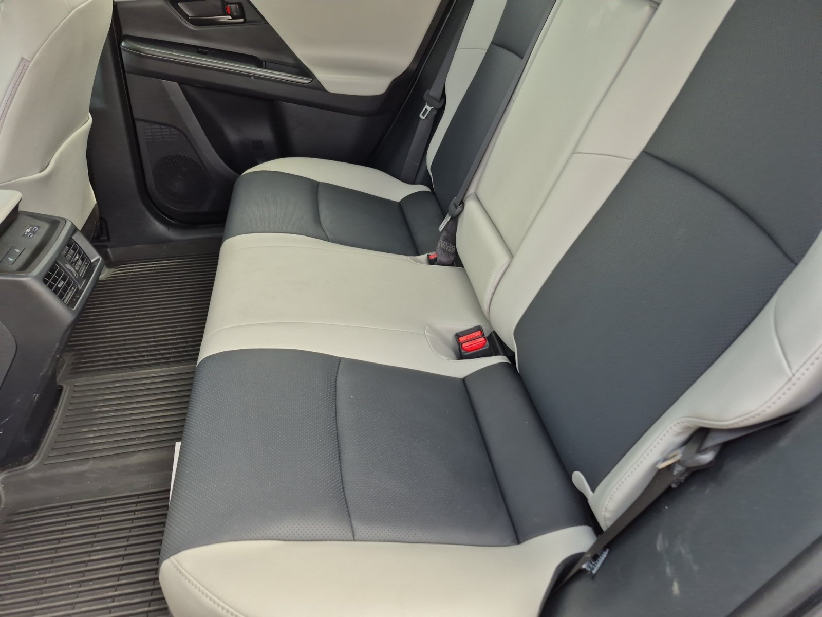Used 2026 Toyota bZ AWD/4WD image 20