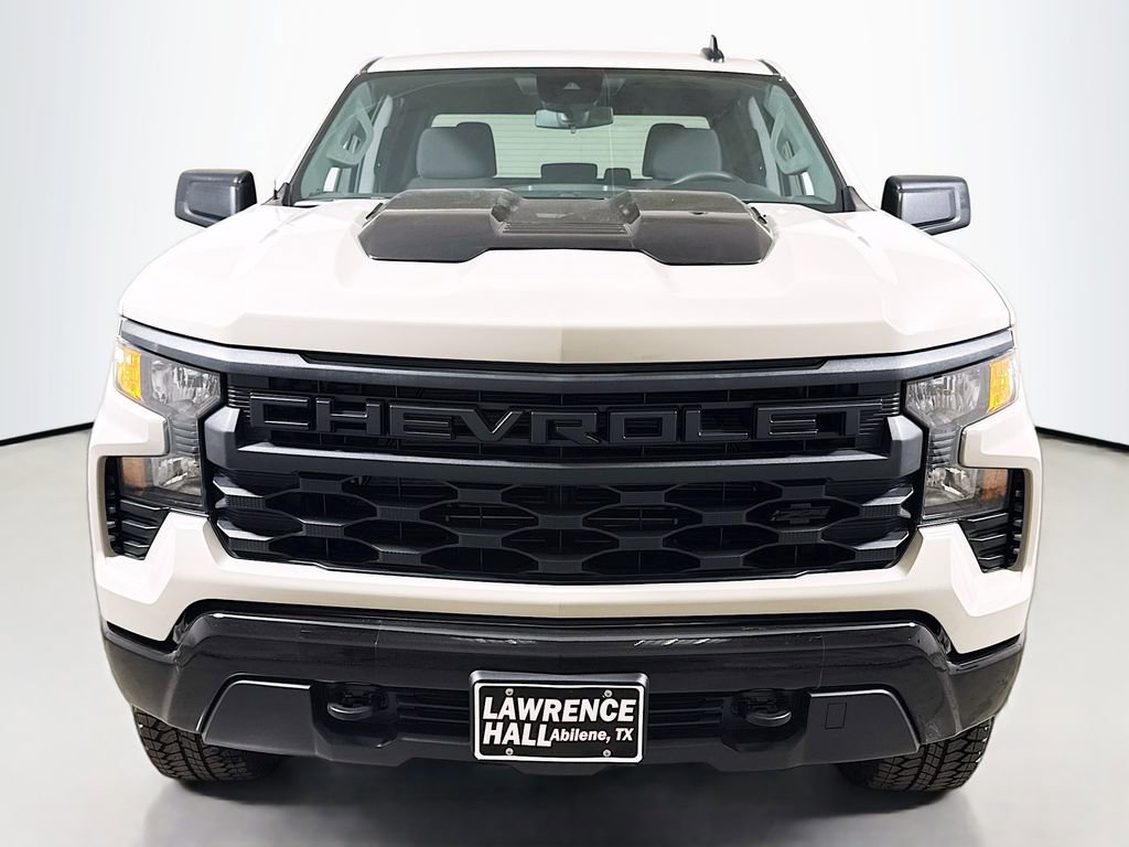New 2026 Chevrolet Silverado 1500 Custom Trail Boss w/ Turbomax Blackout Package image 2