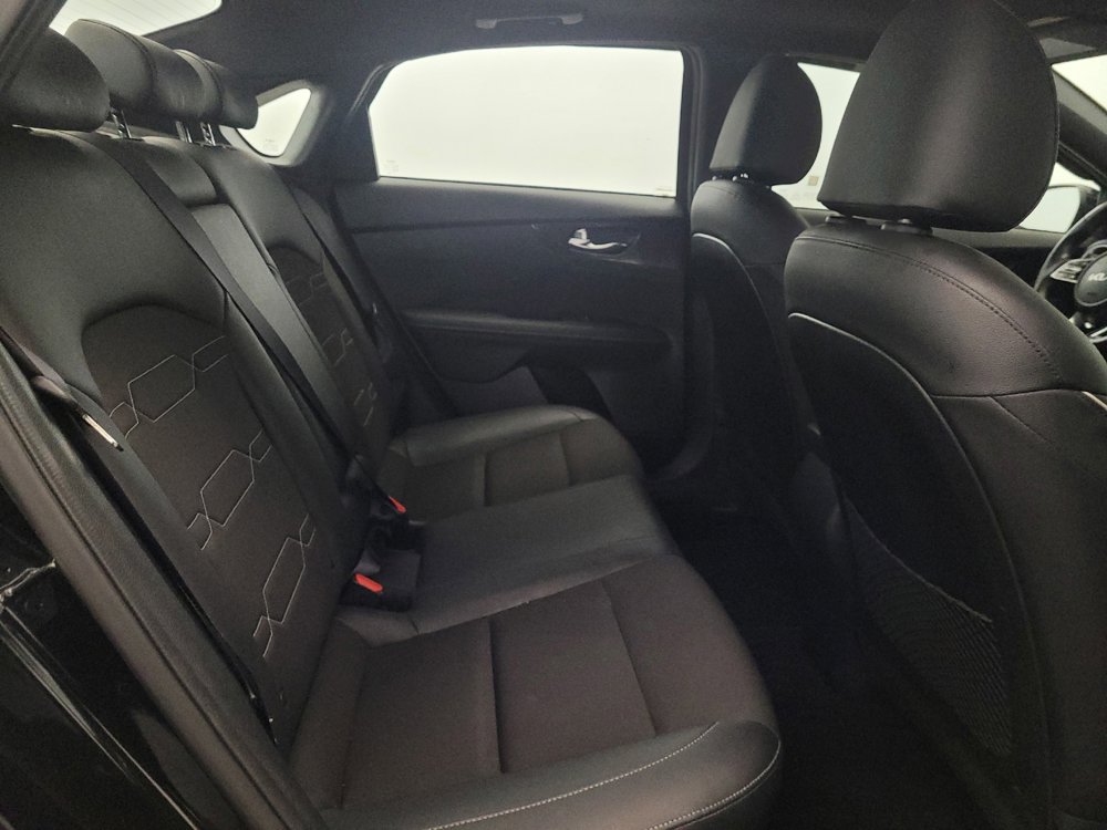 Used 2022 Kia Forte GT-Line w/ GT-Line Premium Package FWD image 19