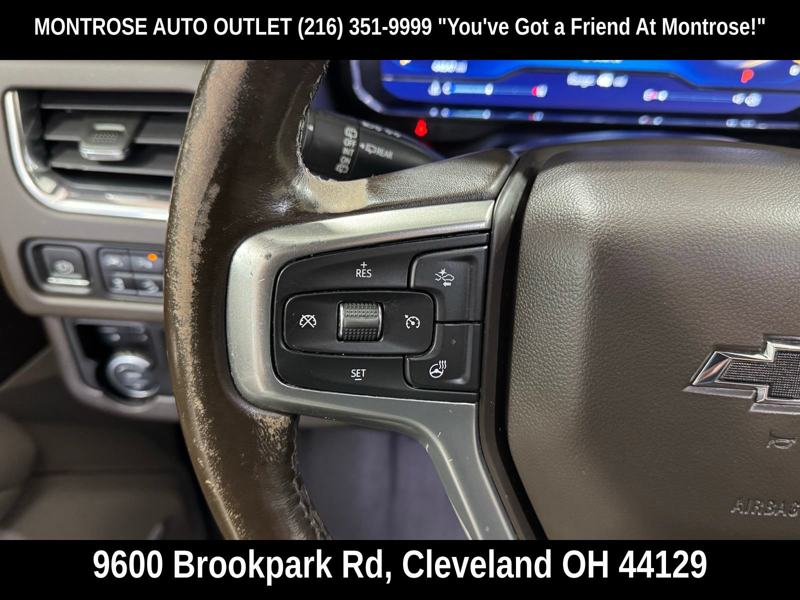 Used 2022 Chevrolet Tahoe Z71 w/ Z71 Off-Road Package AWD/4WD image 20