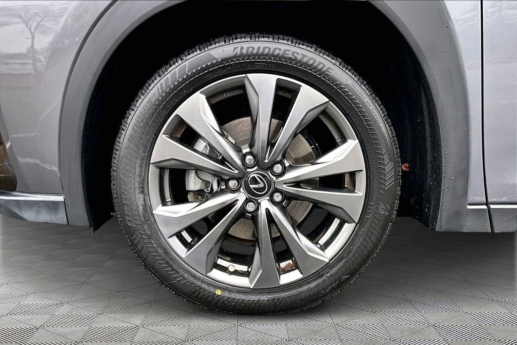 Used 2019 Lexus UX 200 F Sport w/ F Sport Premium Package image 22