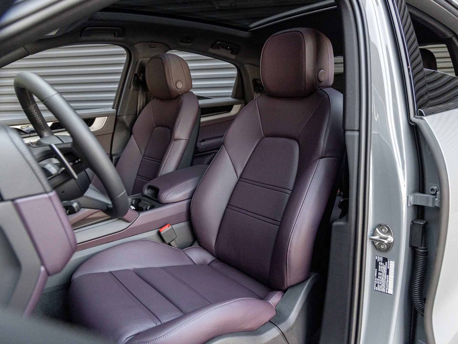 New 2026 Porsche Cayenne S image 5