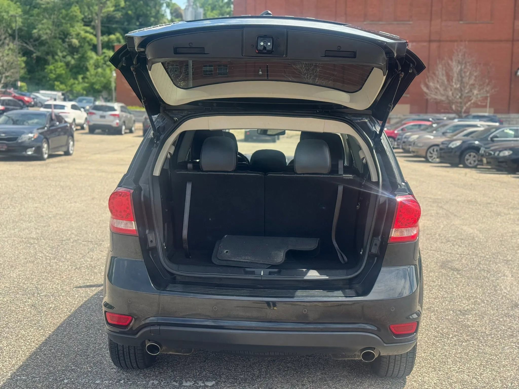 Used 2017 Dodge Journey GT w/ Driver Convenience Group AWD/4WD image 16