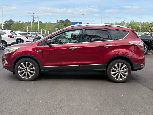 Used 2017 Ford Escape Titanium image 2
