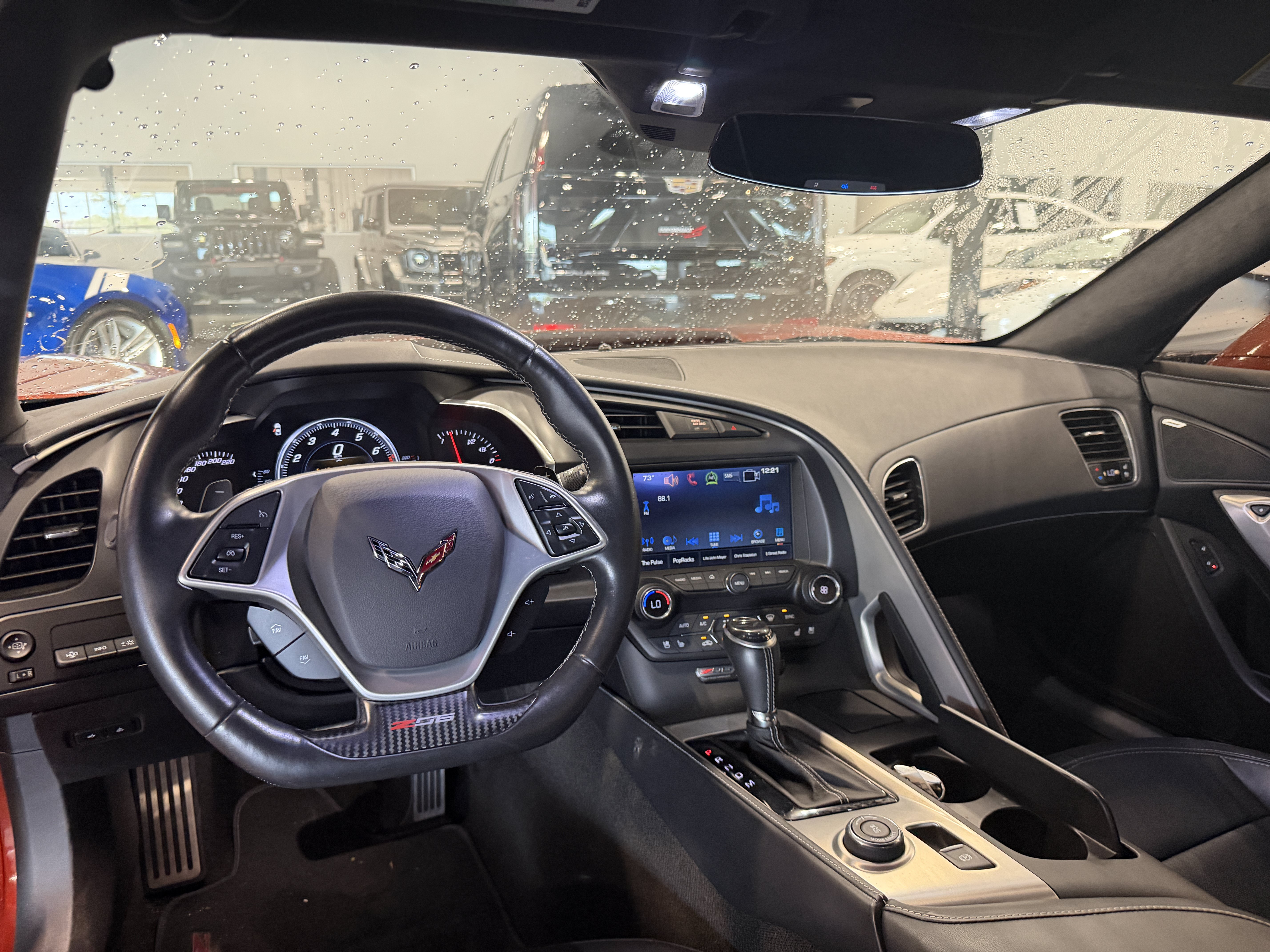 Used 2016 Chevrolet Corvette Z06 w/ 3LZ Preferred Equipment Group RWD image 11