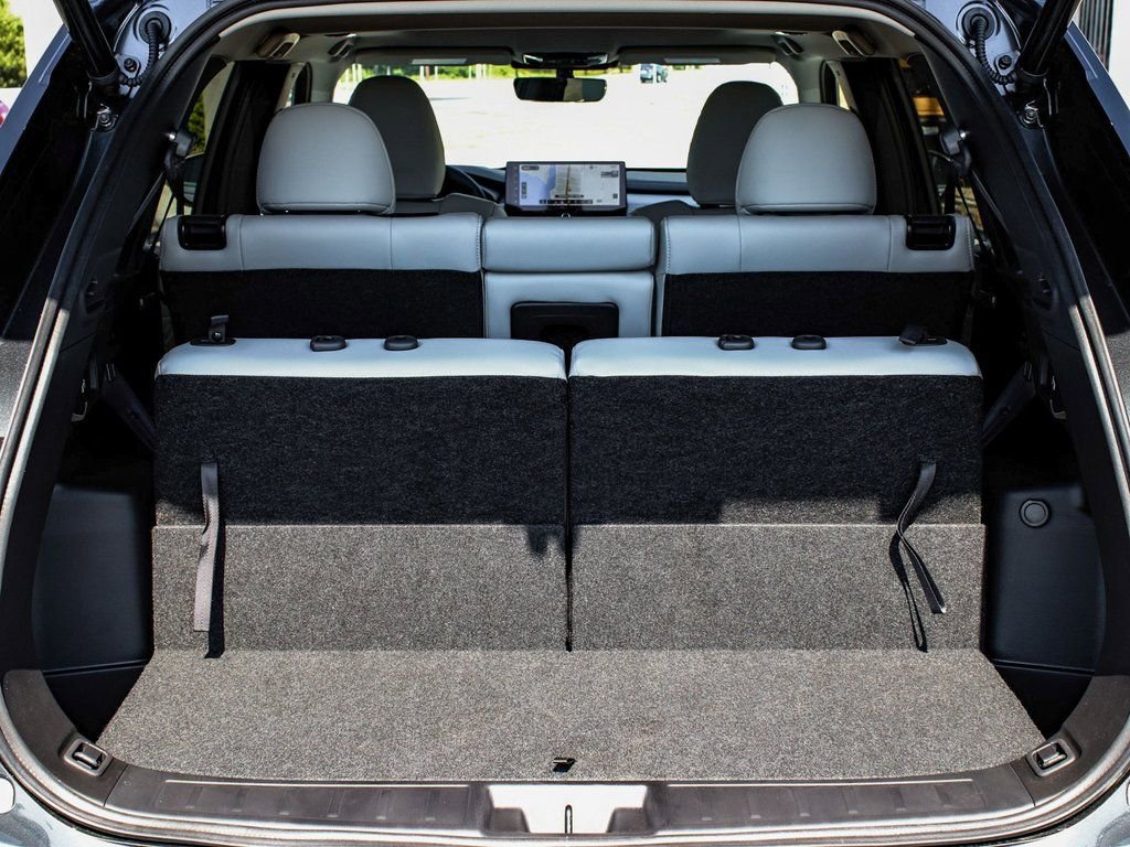 New 2025 Mitsubishi Outlander SEL image 47