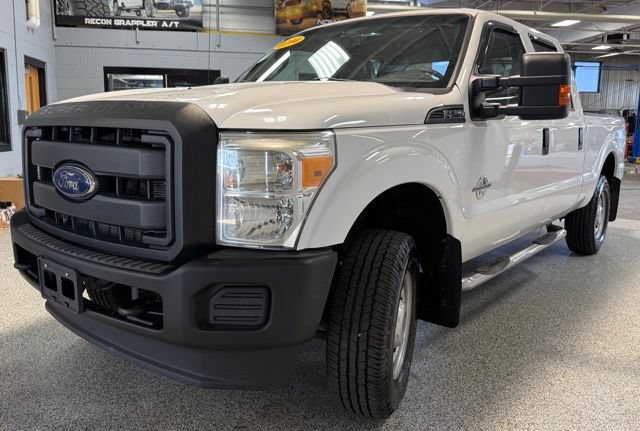 Used 2014 Ford F250 XL w/ Power Equipment Group AWD/4WD image 3