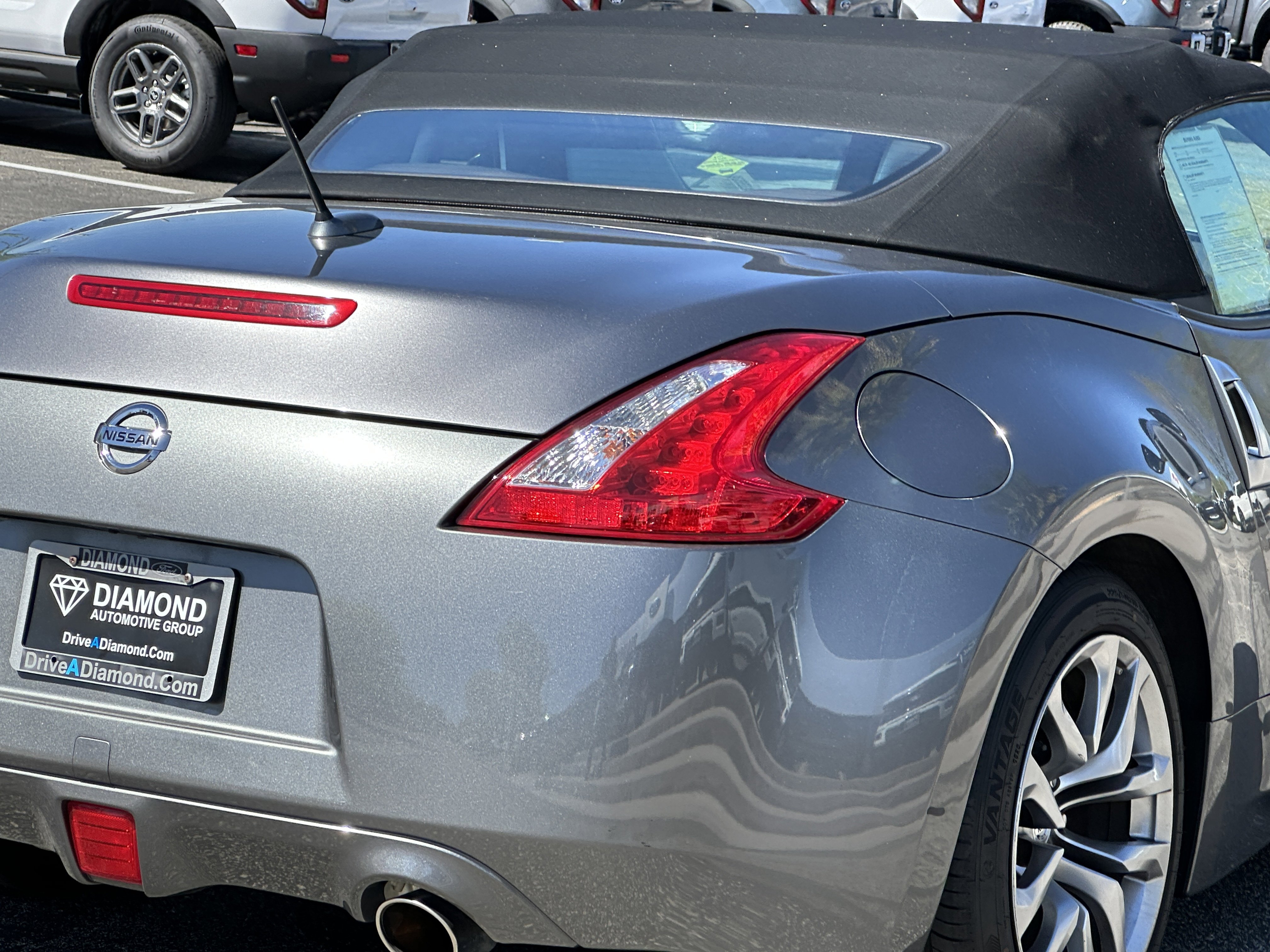 Used 2014 Nissan 370Z Roadster image 7