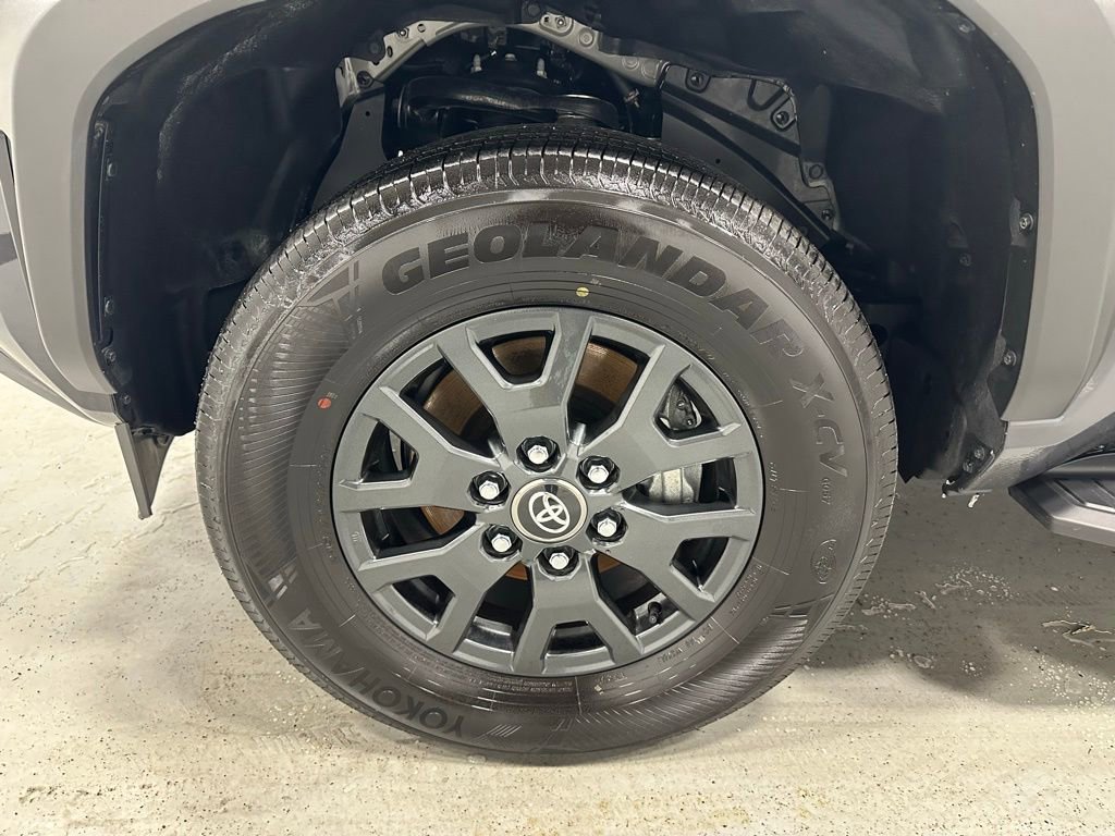 Used 2025 Toyota 4Runner SR5 image 62