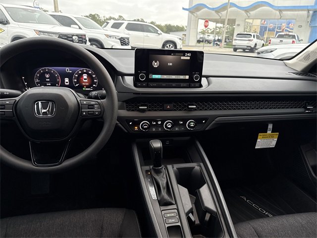 New 2025 Honda Accord SE image 17
