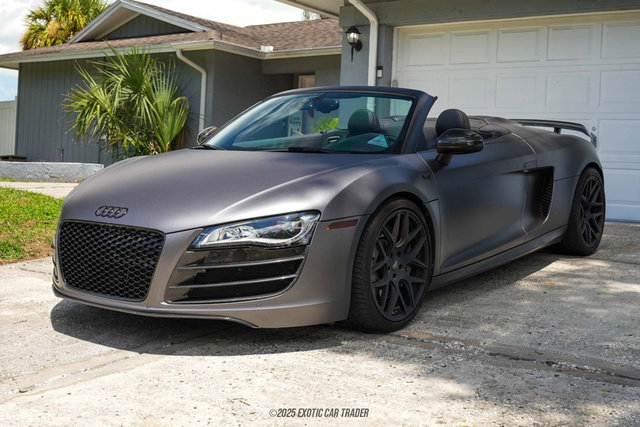 Used 2011 Audi R8 V10 image 14