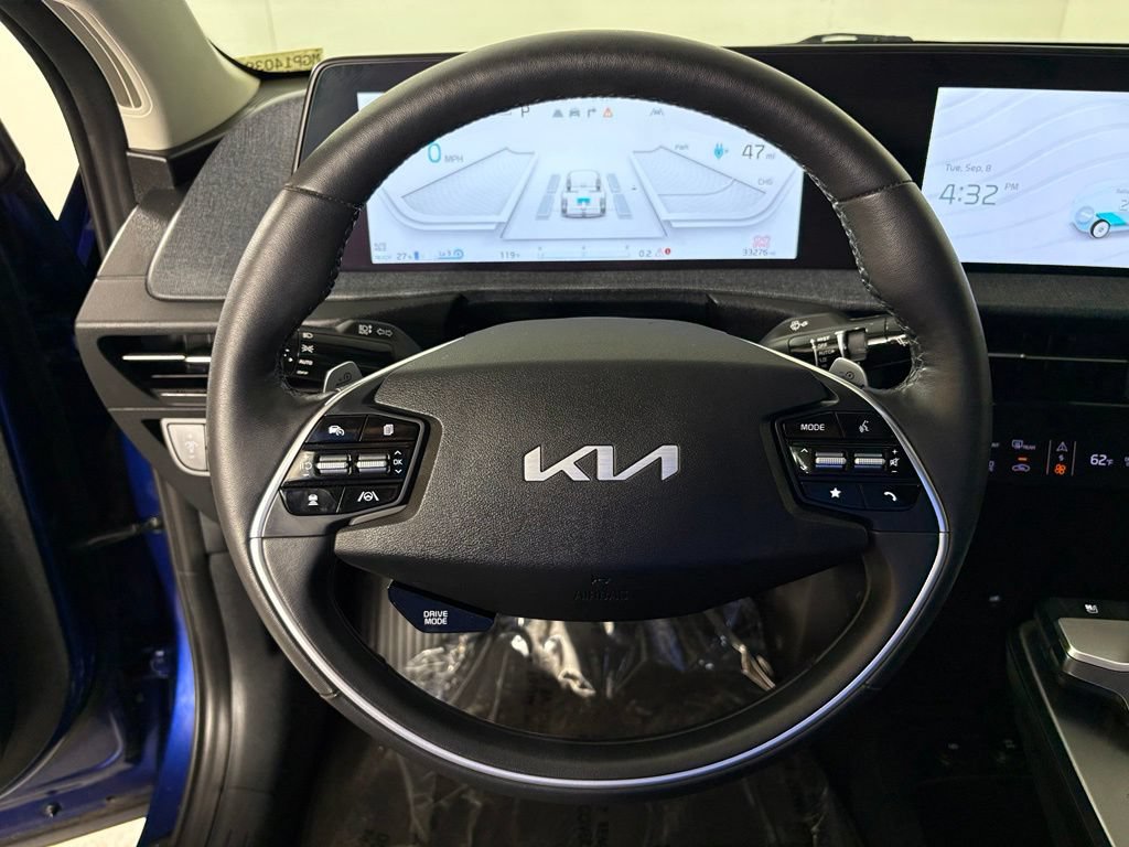 Used 2023 Kia EV6 Wind AWD/4WD image 22