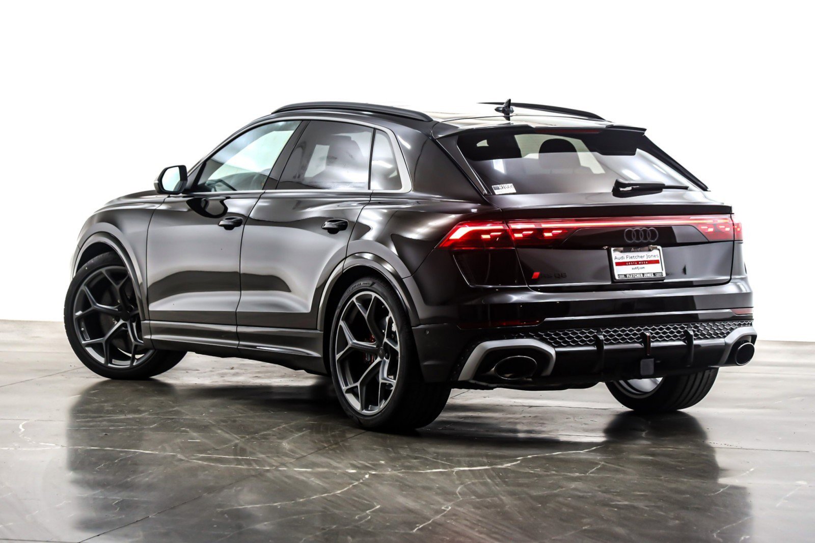 New 2026 Audi RS Q8 performance image 12